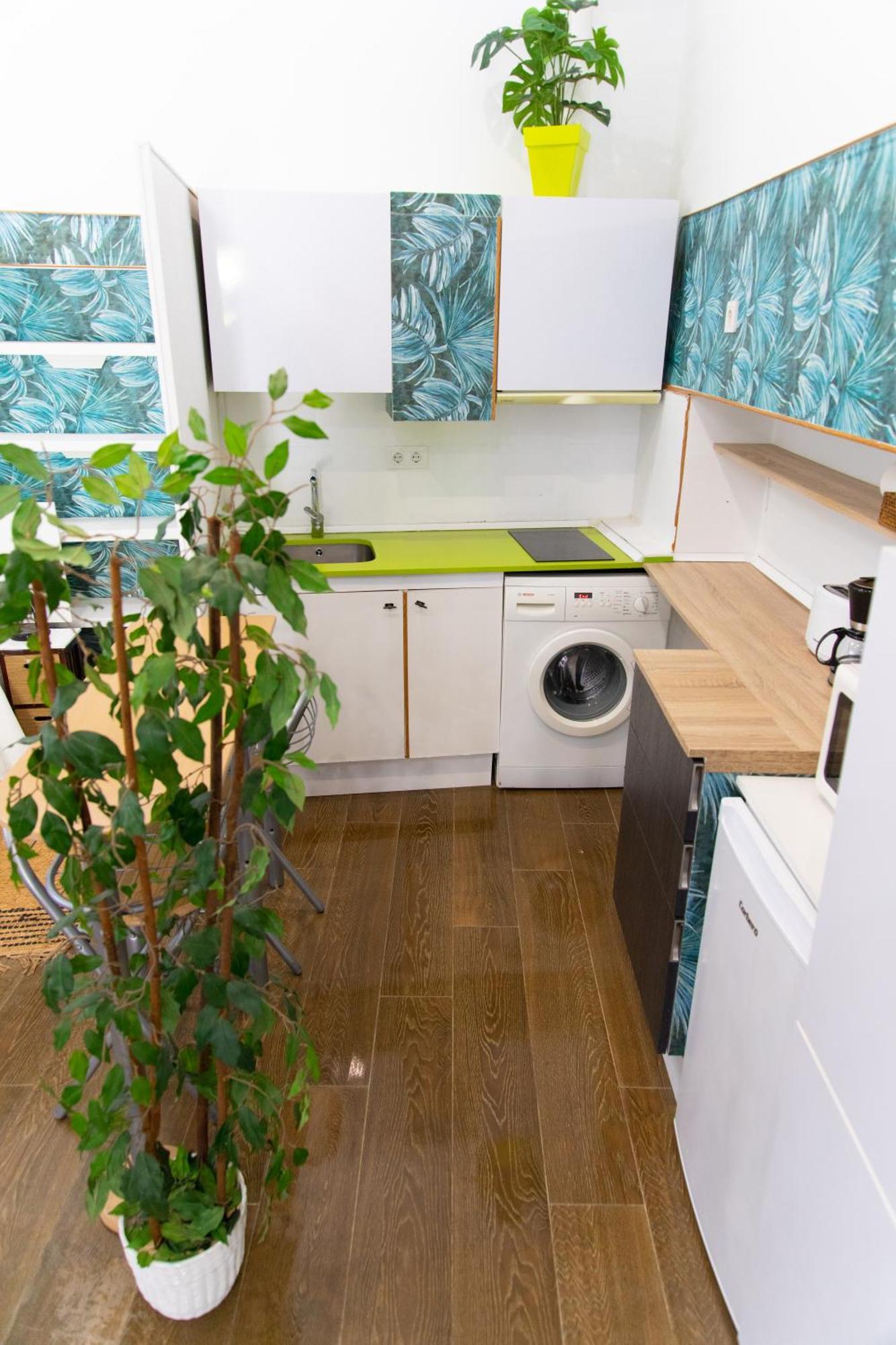 Alojamientos Puerta Palma Estudio バダホス エクステリア 写真